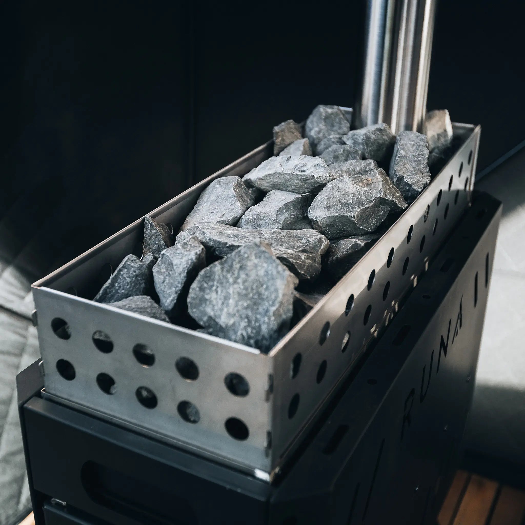 Saunasteine im RUNA Steinkorb