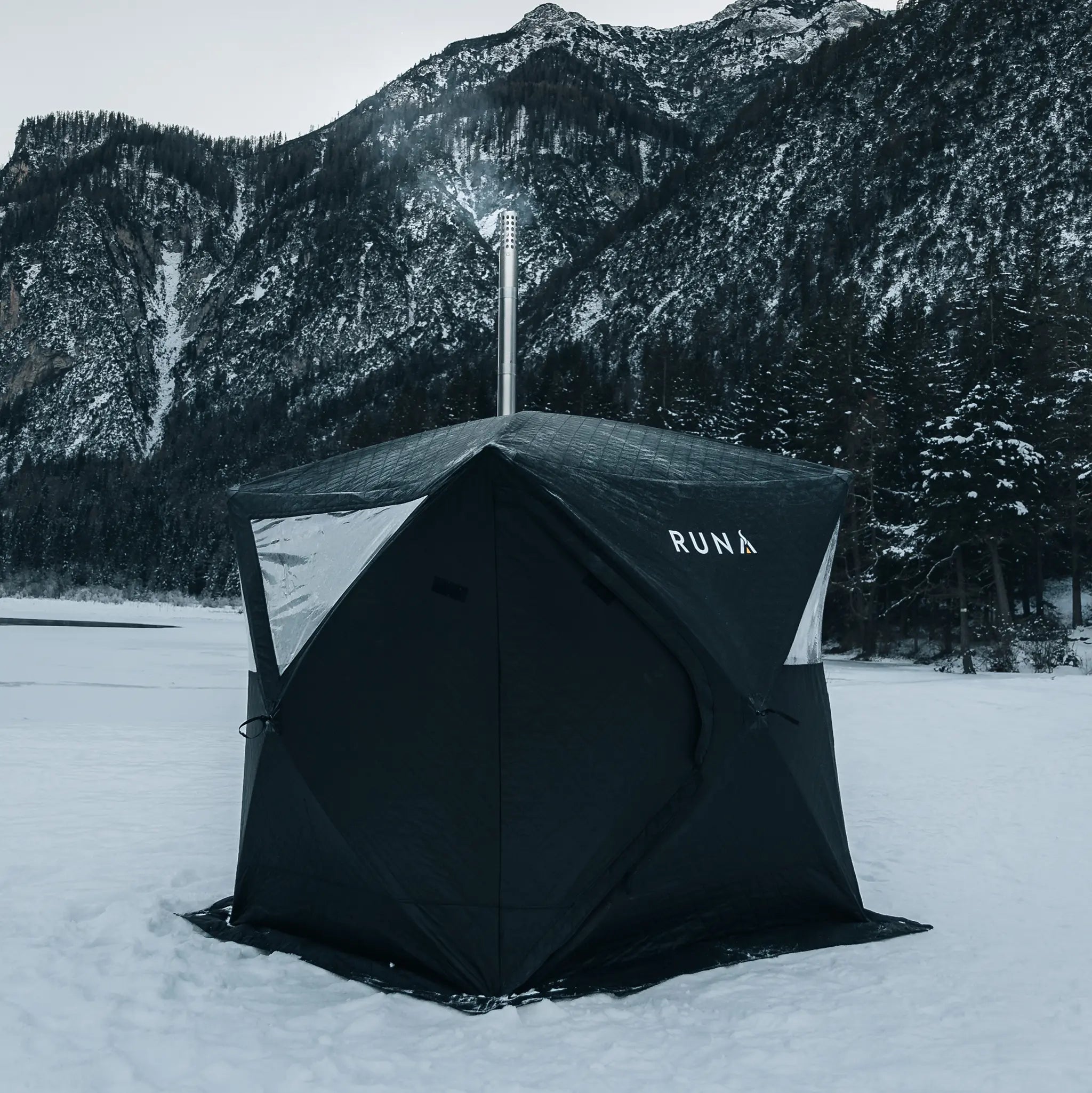 Zeltsauna im Schnee