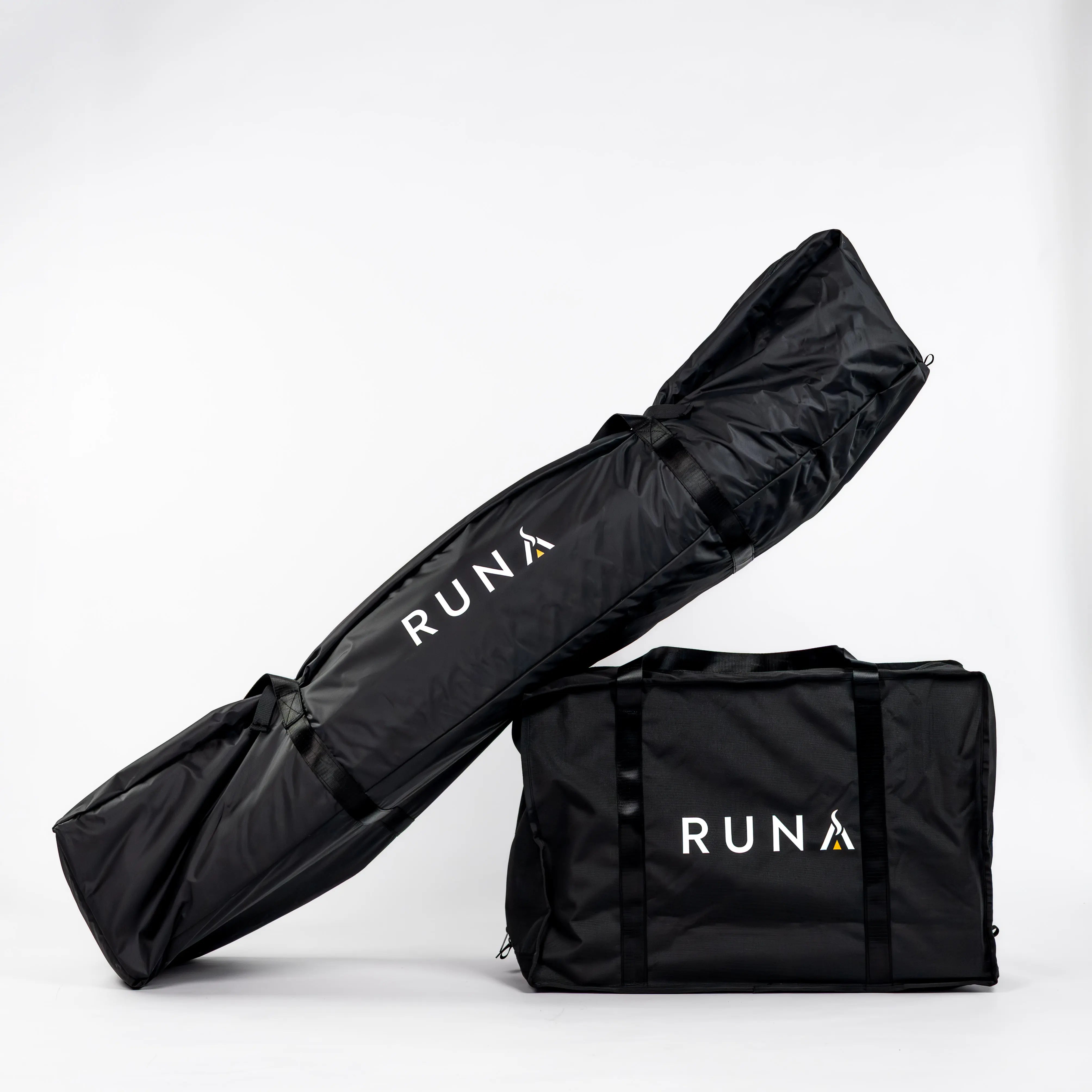 Zeltsauna in Taschen verpackt