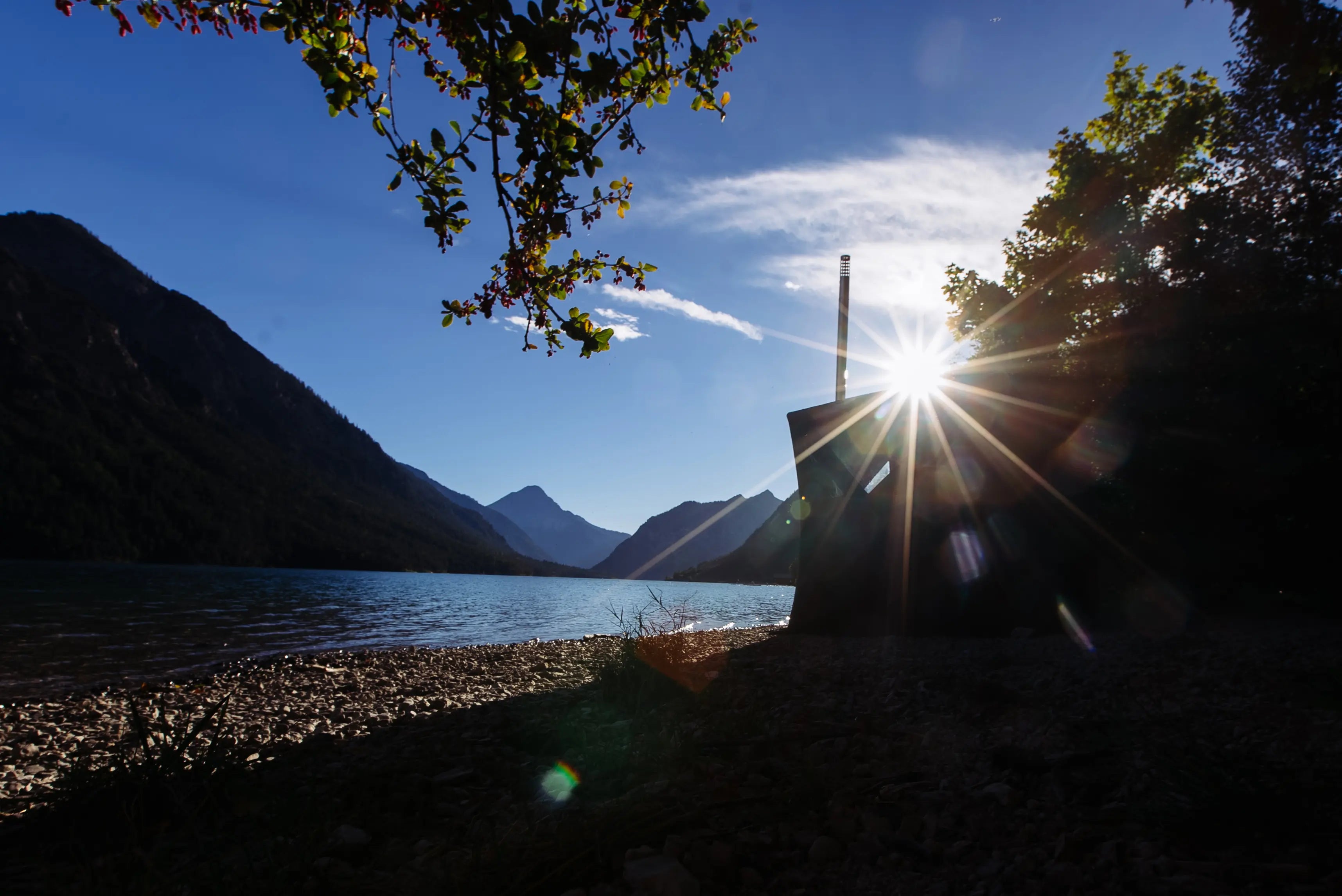 Zeltsauna direkt am See mit Sonnenuntergang